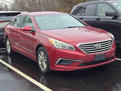 2016 Hyundai SONATA SE