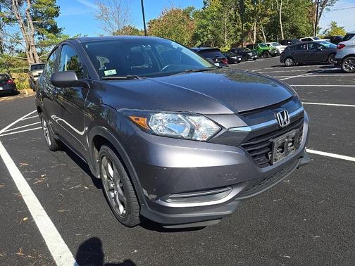 2017 Honda HR-V LX