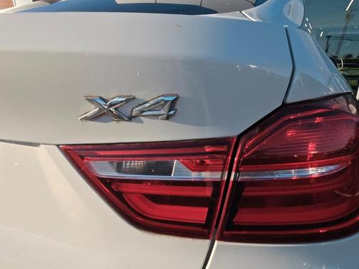 2016 BMW X4 xDrive28i