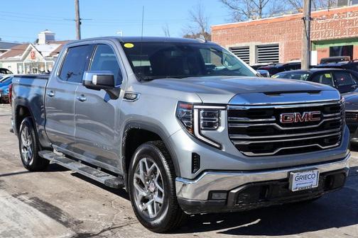 2023 GMC Sierra 1500 SLT