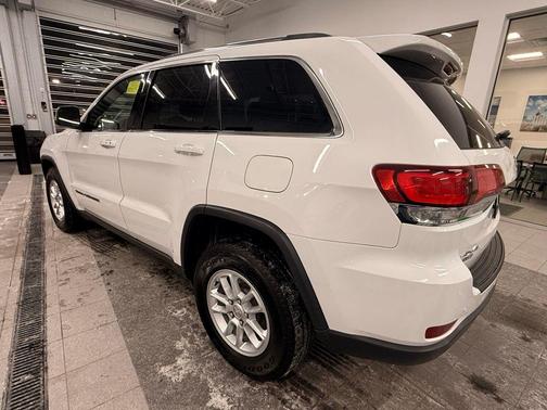 2020 Jeep Grand Cherokee Laredo E