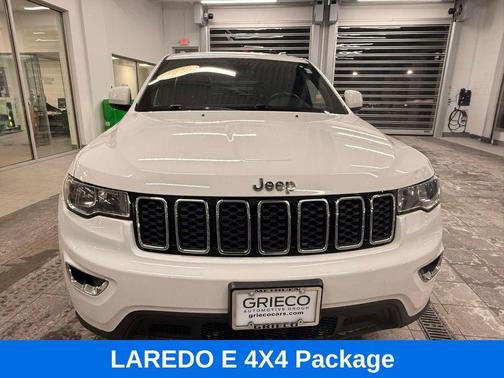 2020 Jeep Grand Cherokee Laredo E
