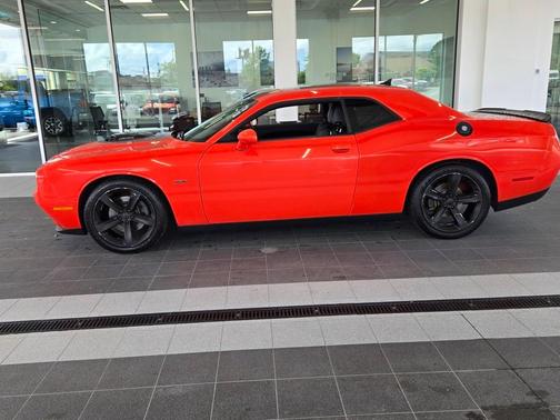 2016 Dodge Challenger R/T