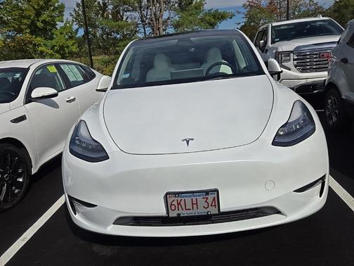 2023 Tesla Model Y Long Range