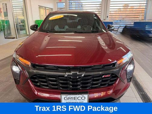 Crimson Metallic 2024 Chevrolet Trax 1RS