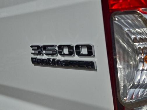 Bright White Clearcoat 2026 RAM ProMaster 3500 High Roof