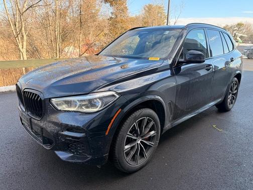 2023 BMW X5 M50i