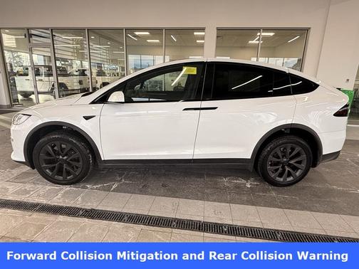 2023 Tesla Model X Standard Range