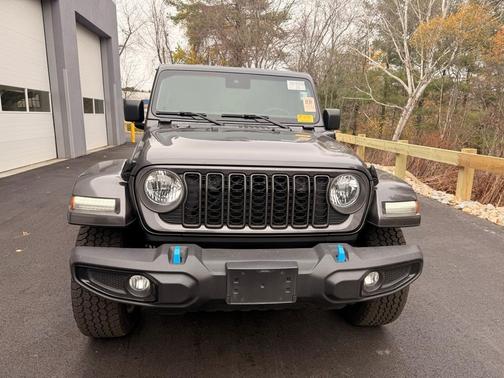2024 Jeep Wrangler 4xe Sport