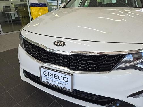 2019 Kia Optima S
