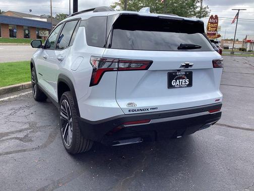 2026 Chevrolet Equinox AWD RS