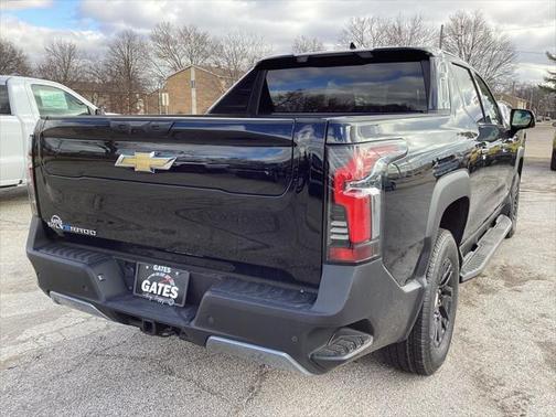2025 Chevrolet Silverado EV LT
