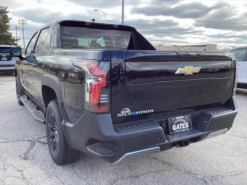 2025 Chevrolet Silverado EV LT