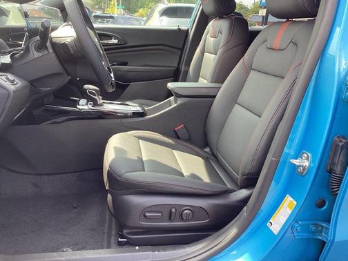 2025 Chevrolet Trax FWD 2RS