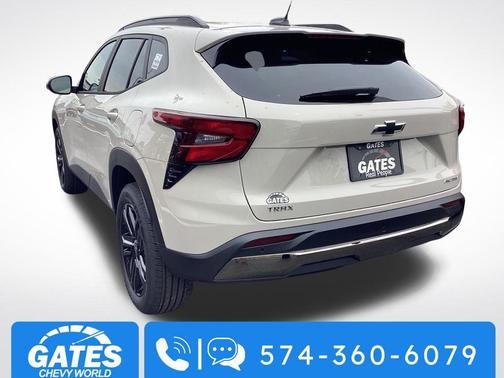 White Sands 2026 Chevrolet Trax FWD ACTIV