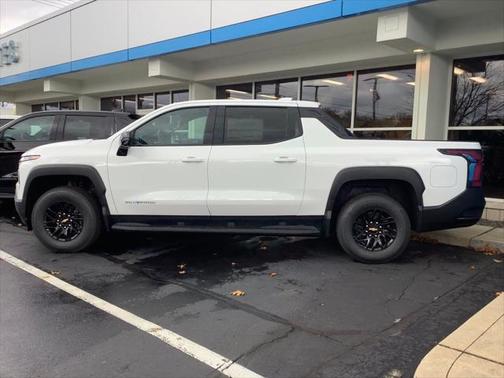 2025 Chevrolet Silverado EV LT