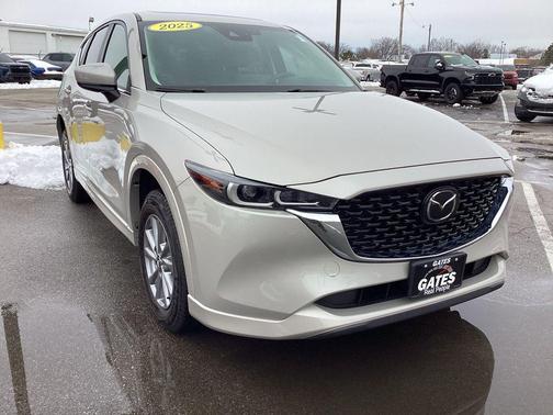 2025 Mazda CX-5 2.5 S Preferred Package