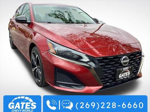 2023 Nissan Altima SR FWD