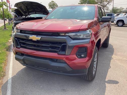 2025 Chevrolet Colorado LT