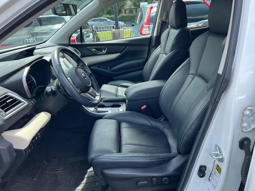 2022 Subaru Ascent Limited 8-Passenger