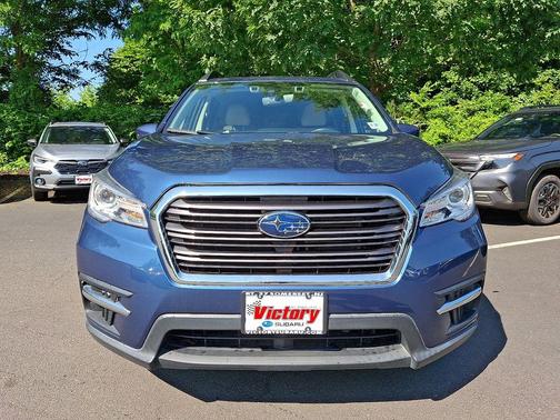 2022 Subaru Ascent Premium 8-Passenger