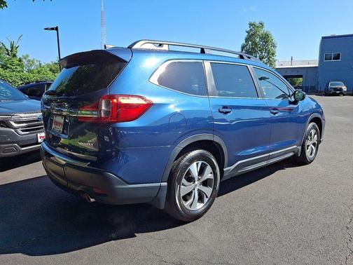 2022 Subaru Ascent Premium 8-Passenger