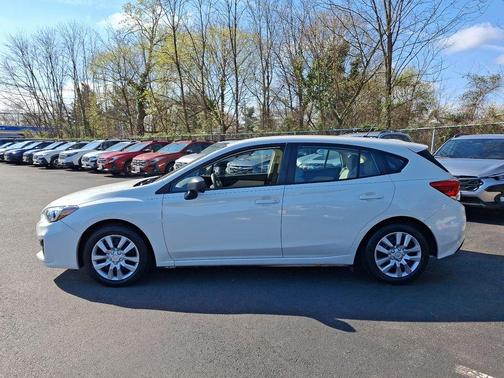 2019 Subaru Impreza 2.0i