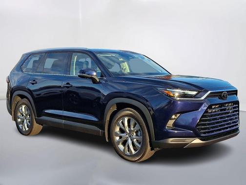 2025 Toyota Grand Highlander Hybrid LIMITED