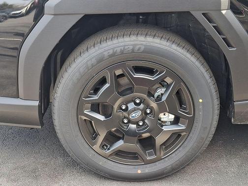 Crystal Black Silica 2026 Subaru Outback Limited