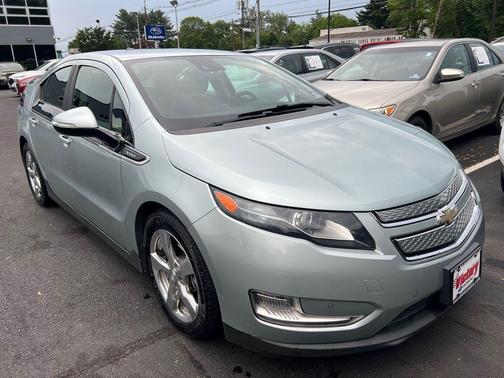 2013 Chevrolet Volt Base