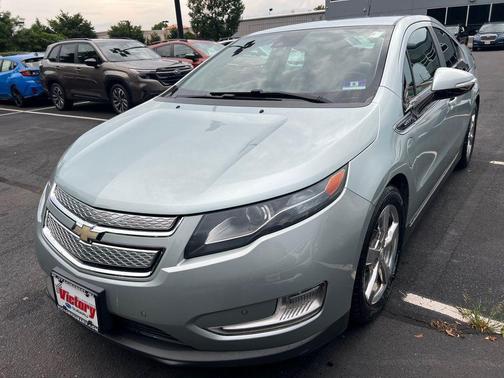 2013 Chevrolet Volt Base