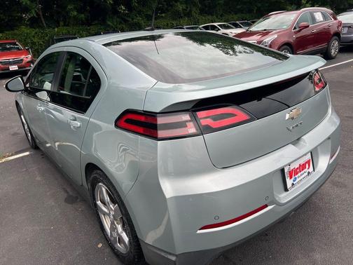 2013 Chevrolet Volt Base