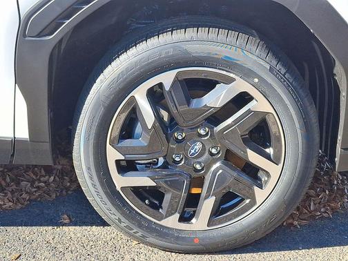 2025 Subaru Forester Hybrid Premium