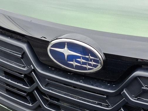 Deep Emerald Green 2026 Subaru Outback Premium