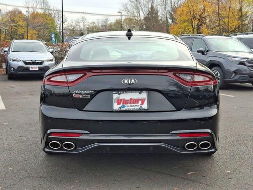 2018 Kia Stinger Base
