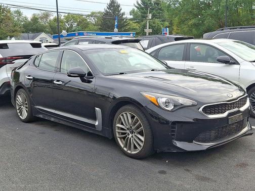 2018 Kia Stinger Base