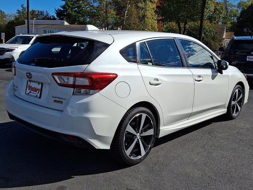 2017 Subaru Impreza 2.0i Sport