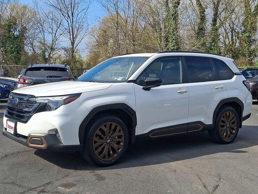 Crystal White Pearl 2025 Subaru Forester Sport