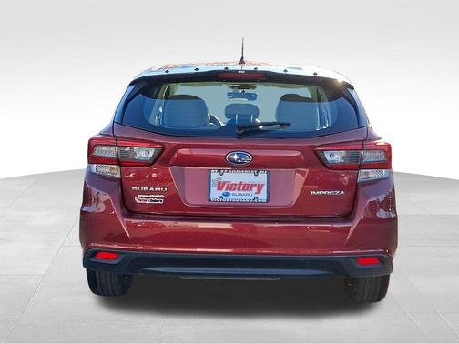 2022 Subaru Impreza Base