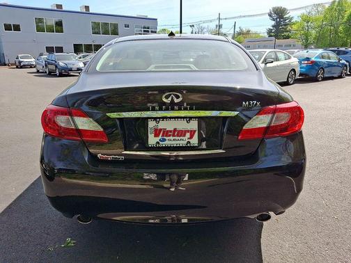 2012 INFINITI M37x Base