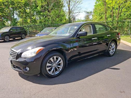 2012 INFINITI M37x Base