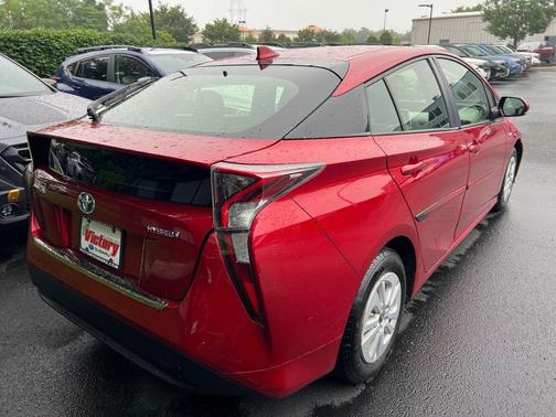 2016 Toyota Prius Two