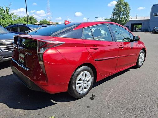 2016 Toyota Prius Two