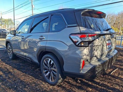 2025 Subaru Forester Hybrid Touring