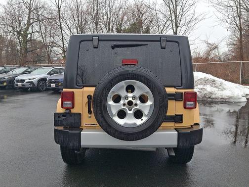 2013 Jeep Wrangler Sahara