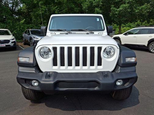 2023 Jeep Wrangler Sport