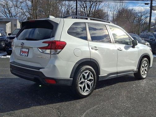 2020 Subaru Forester Premium