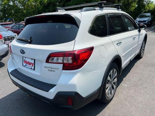 2018 Subaru Outback 3.6R Touring