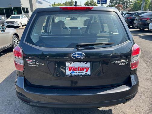 2016 Subaru Forester 2.5i