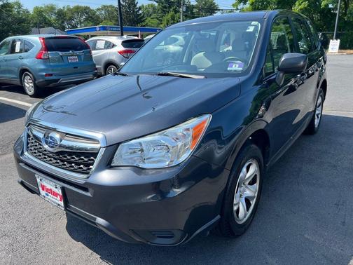 2016 Subaru Forester 2.5i